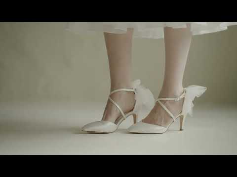 CHAUSSURES DE MARIÉE FLORENCE AVEC NŒUD EN TULLE AMOVIBLE – SATIN IVOIRE