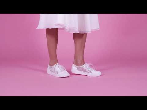 BASKETS DE MARIÉE NADINE – DENTELLE IVOIRE TRANSPARENTE ET LACETS ORGANZA OU SATIN