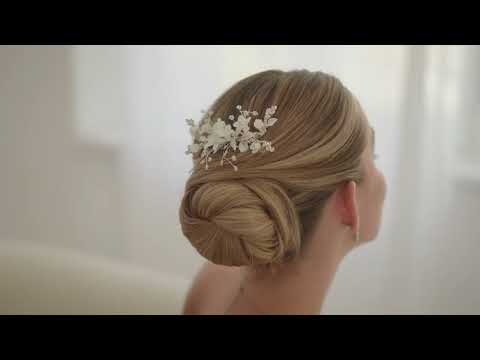 HC0319 – GRAND PEIGNE MARIÉE FLEURS BLANCHES PERLES