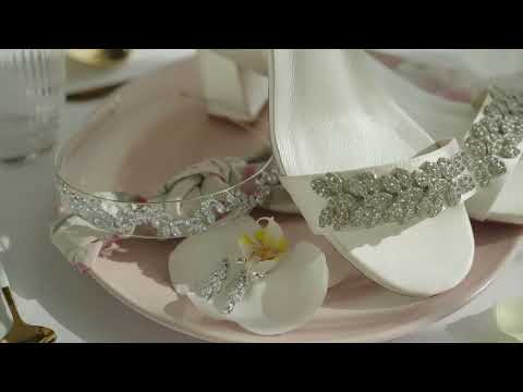 SANDALES DE MARIÉE LILIEN – CRISTAUX SCINTILLANTS ET TALON BLOC CONFORTABLE