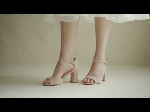 CHAUSSURES DE MARIÉE AMELIA – DAIM ROSE POUDRÉ À TALON BLOC CONFORTABLE